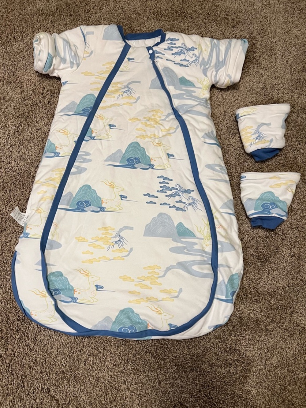 NWOT: Winter weather 2.5 tog Sleep Sack with detachable sleeves